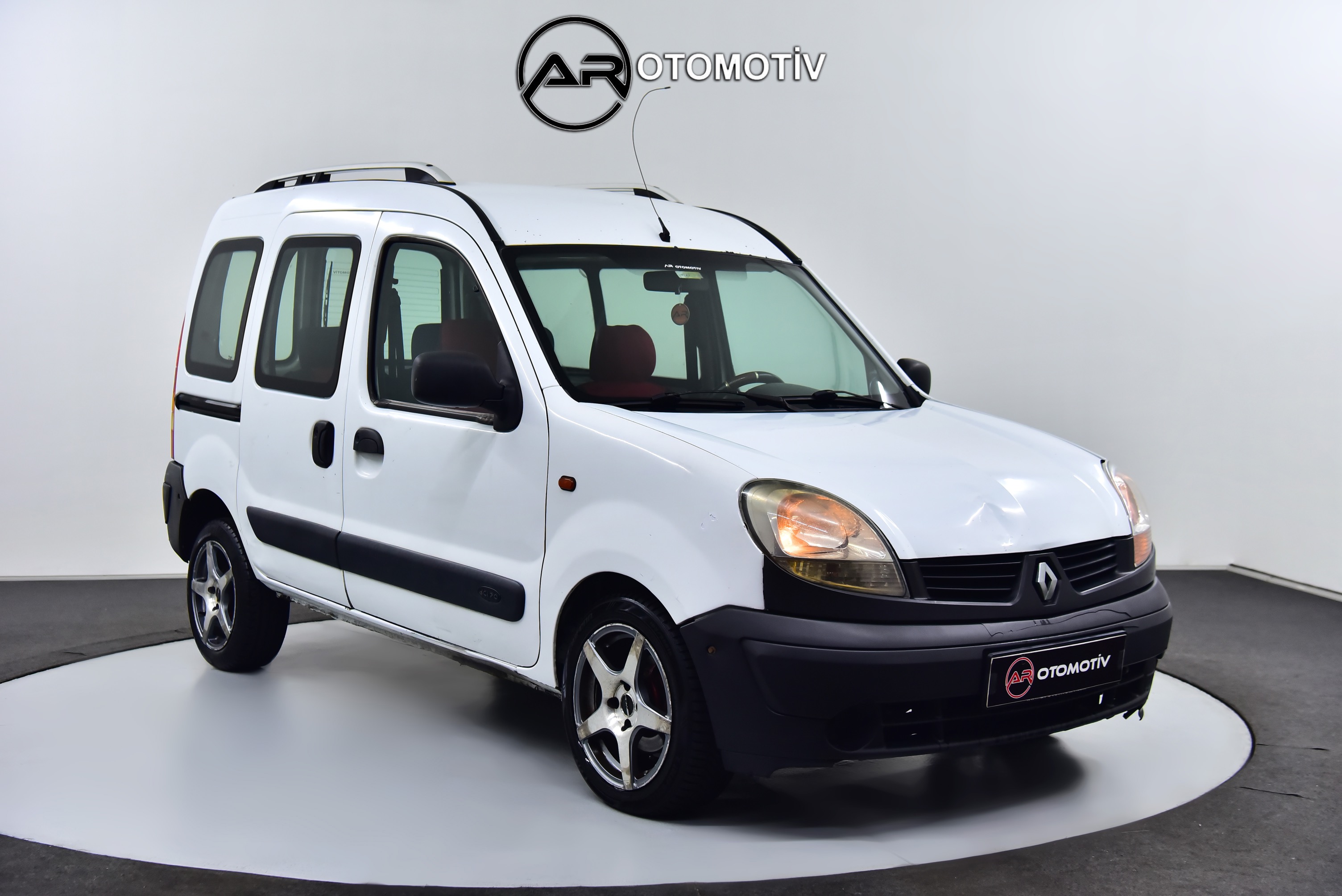 70 BİN PEŞİN 36 AY KREDİ/SENET Kangoo 1.5 DCI Expression 65 Hp