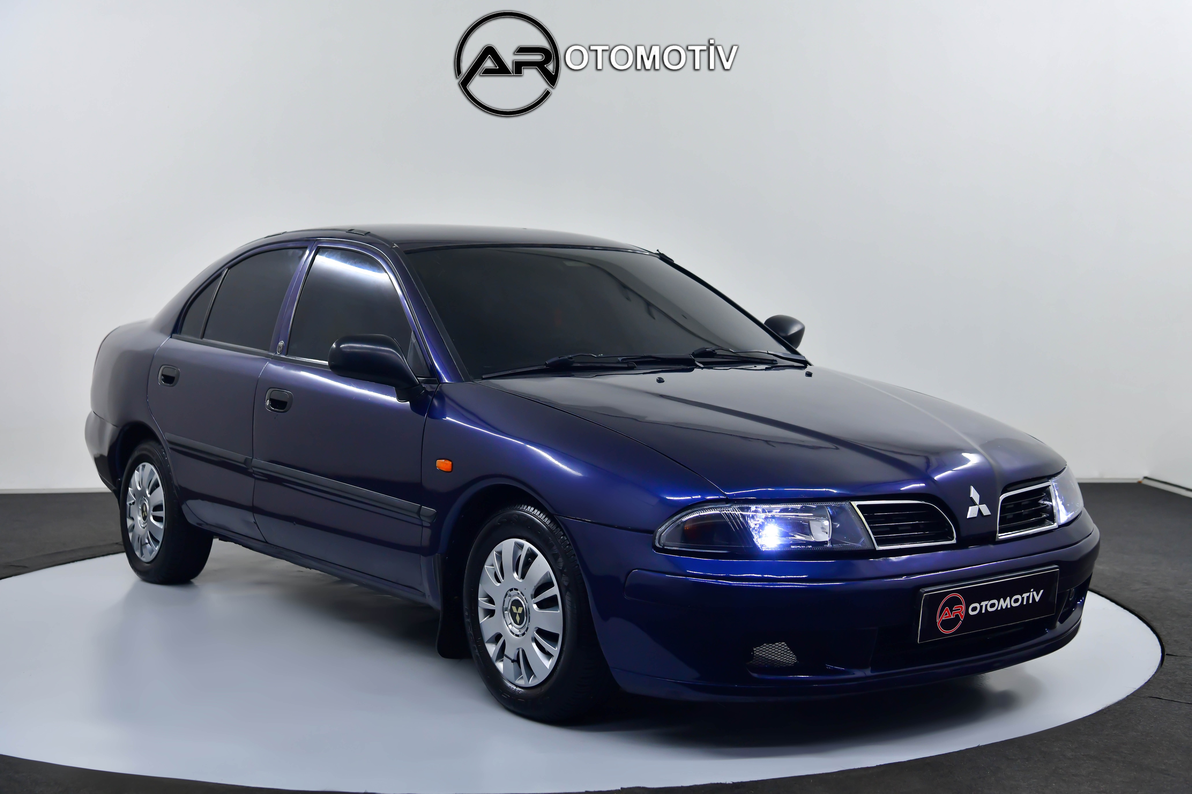 AR OTOMOTİV 2000 Mitsubishi Carisma 1.6 GL KREDİ KARTINA TAKSİT